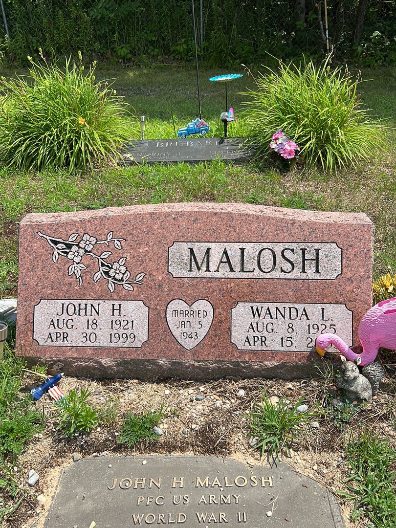 Wanda L. Malosh's grave. Photo 1