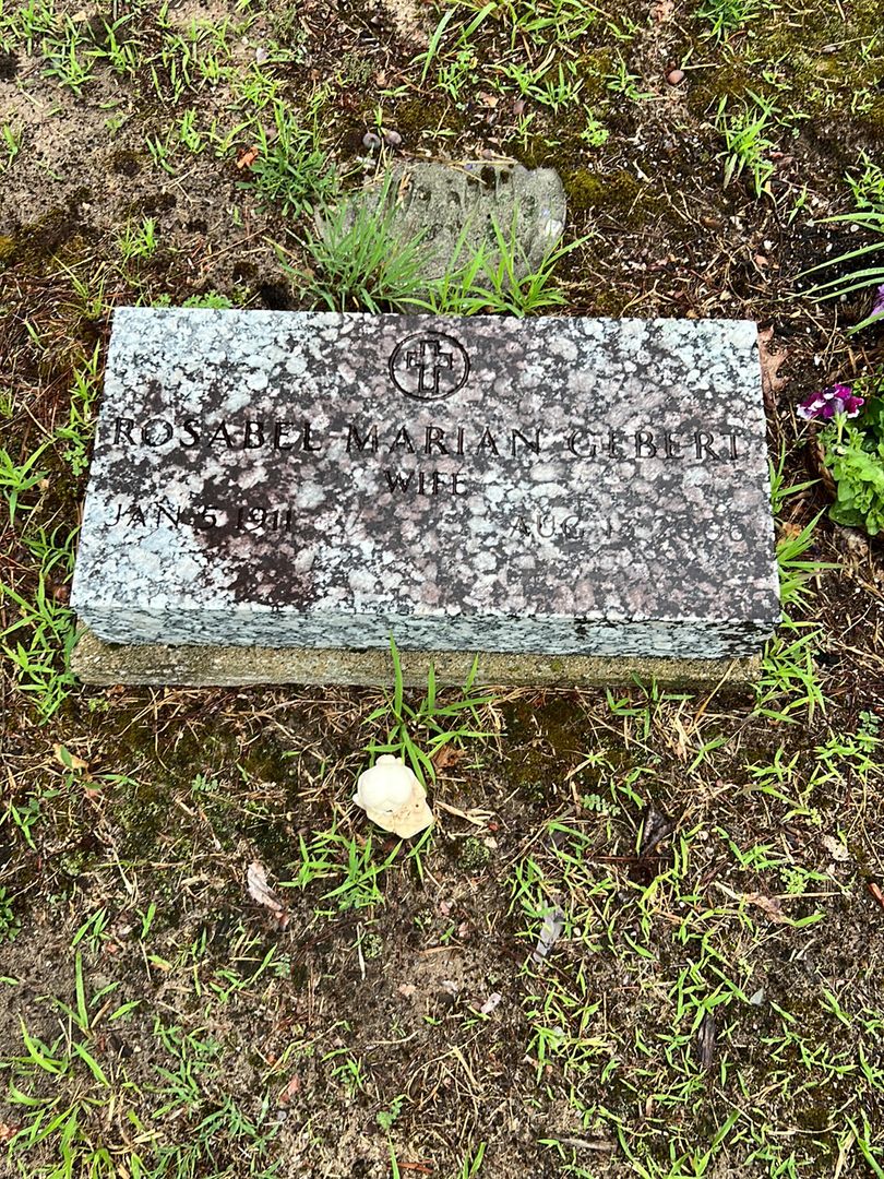 Rosabel Marian Gebert's grave. Photo 1