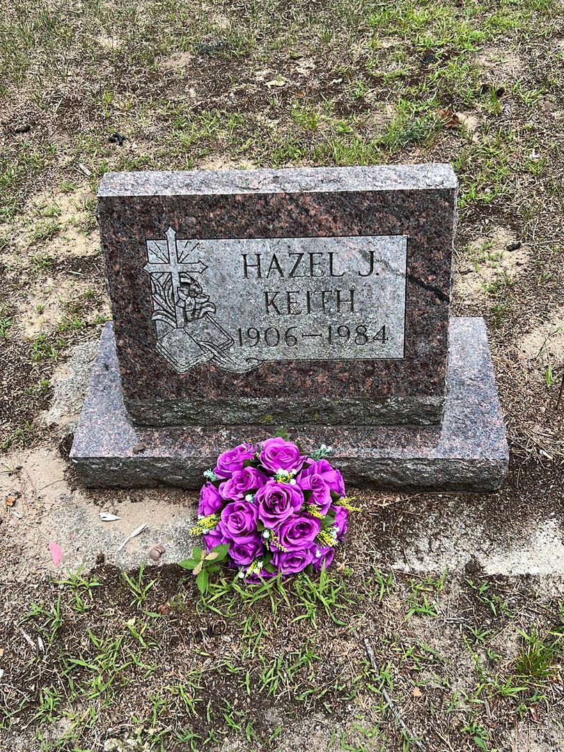 Hazel J. Keith's grave. Photo 1