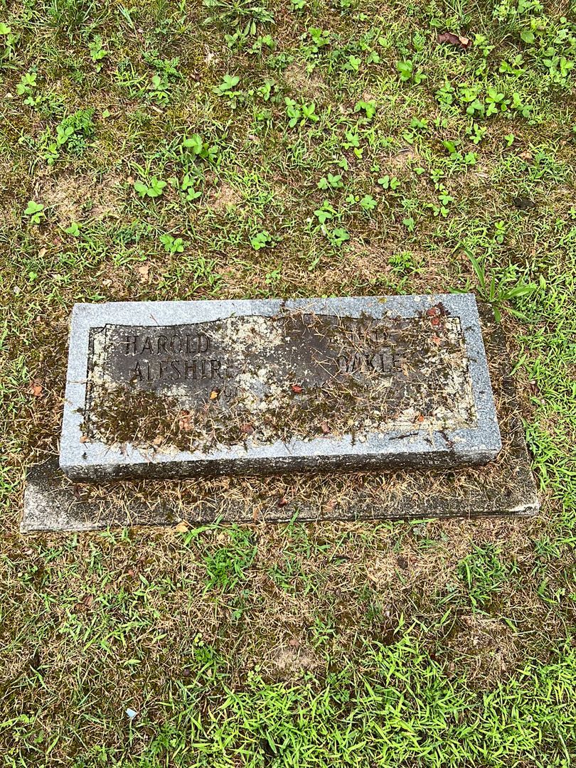 Annie Oakley's grave. Photo 1