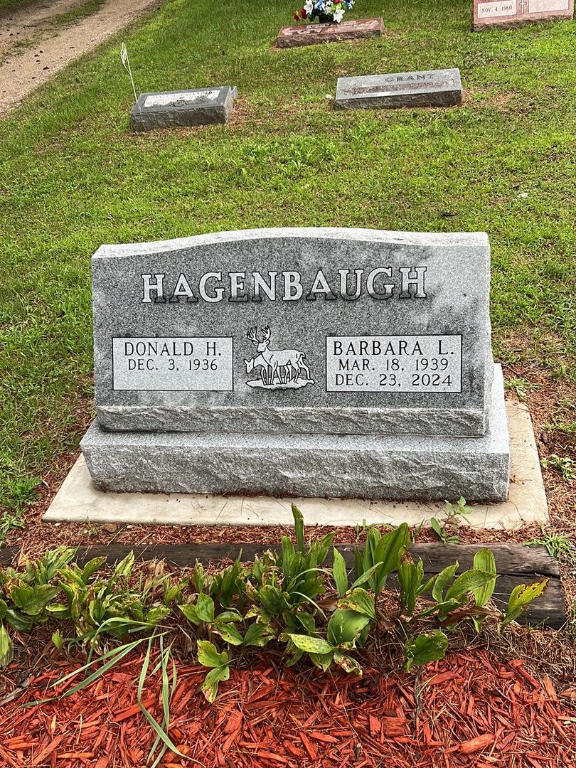 Barbara L. Hagenbaugh's grave. Photo 1
