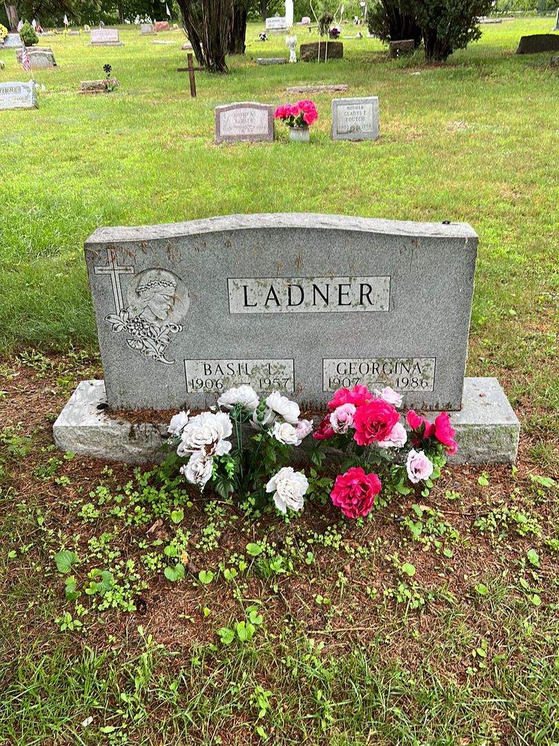 Basil L. Ladner's grave. Photo 1